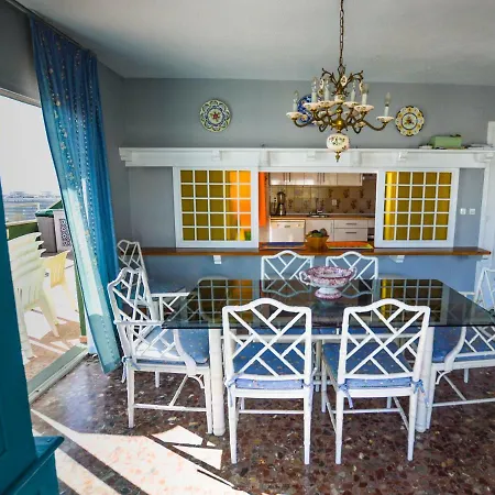 Апартаменты Atico Con Gran Terraza Фуэнхирола